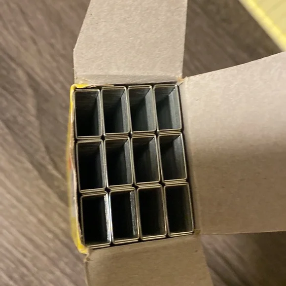 Staples - Picture 3 of 3